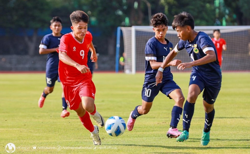 U17 Việt Nam vs U17 Kyrgyzstan: Đầu xuôi đuôi lọt-545642